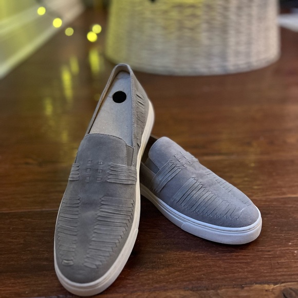 Vince Camuto Shoes - Picture 4 of 5